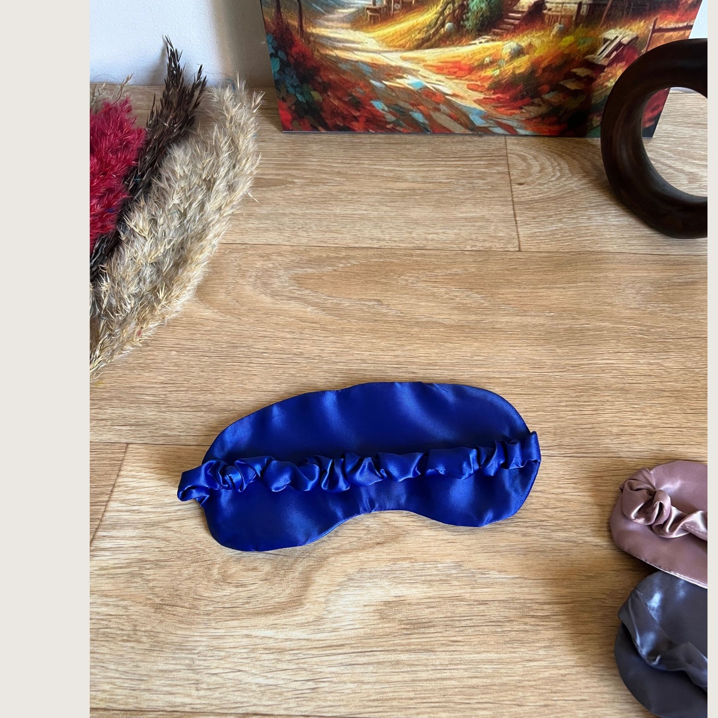satin deep sleep mask ( one piece only)