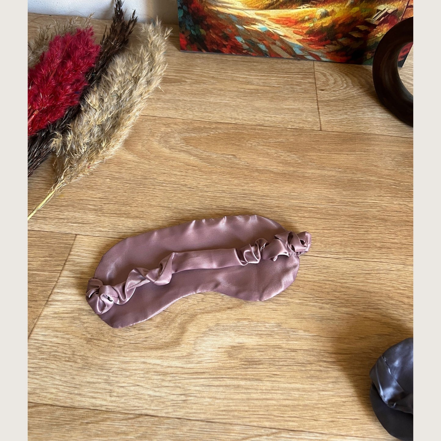 satin deep sleep mask ( one piece only)